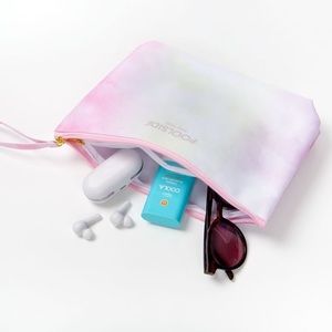 Poolside New York water resistant pouch